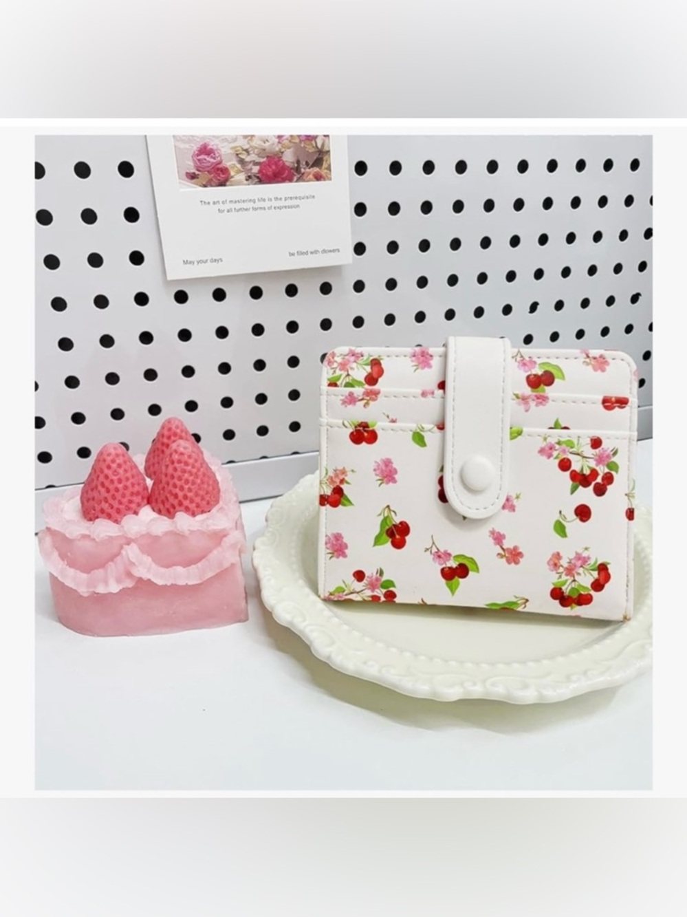 🆕 Small Compact Wallet with Fruits Prints ID, 8 Card Slots, Coin Pouch for Women